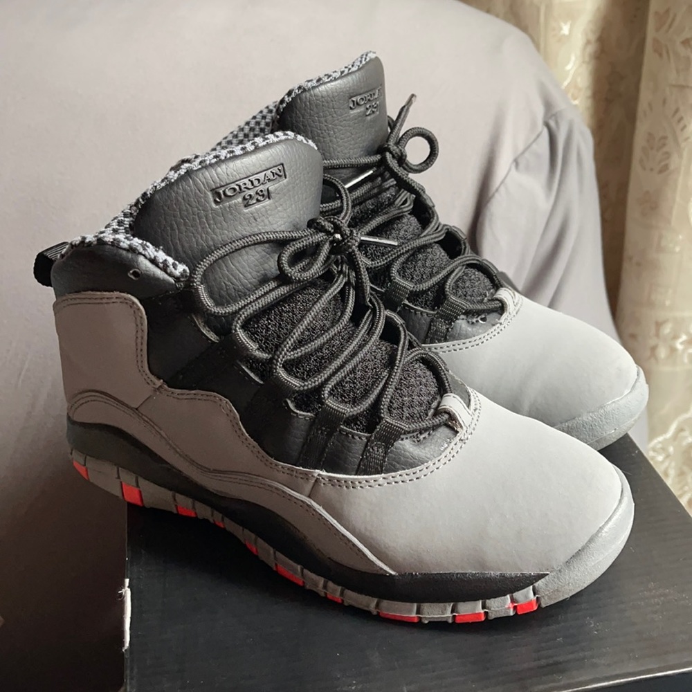 Jordan 10 Retro